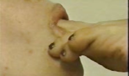 Berikan pink Eva menggosok video bokep tante gratis tubuh seksinya dan sisipan besar mainan