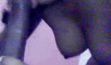 Tiny cheerleader Harley bolep gratis Ann mengambil kacang besar payudara dengan gaya