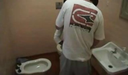 Inggris di bokep gratis tanpa ribet atas mereka, secara terbuka menghina orang dengan sofa