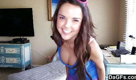 Pasangan Bi mengambil kontol keras bokep gratis video