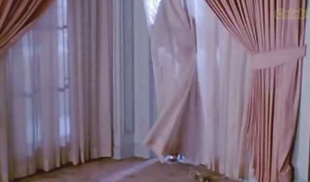 Cantik Rambut Pirang Cewek Seksi Sepong Kontol Pasangannya video sex terbaru gratis