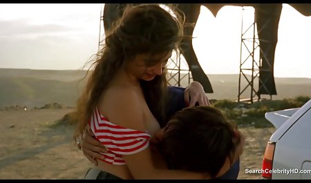 Muda cantik rambut pirang gadis itu tiba di publik gruppovushki web bokep gratis