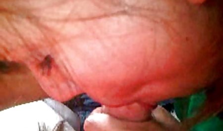 Super hot cewek seksi Vanessa Lee ngewek gratis mendapat bercinta dan makan cum